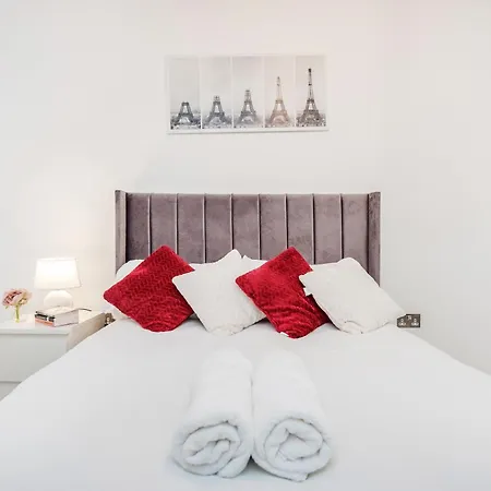 Deluxe Condo Beside 02 Arena And Central Londra Esterno foto